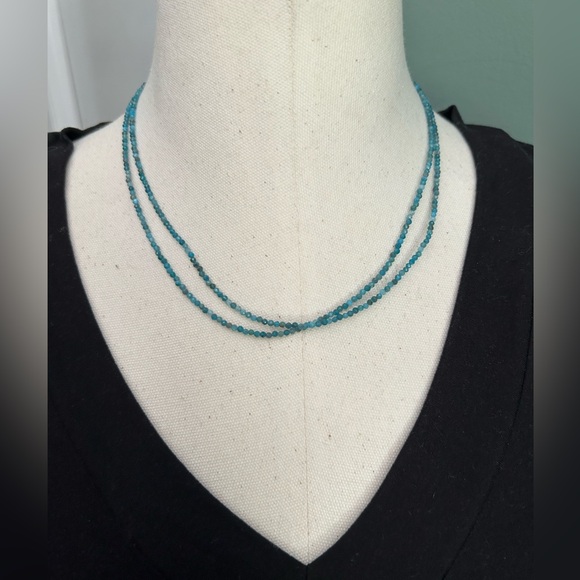 Turquoise double strand necklace - Picture 2 of 4